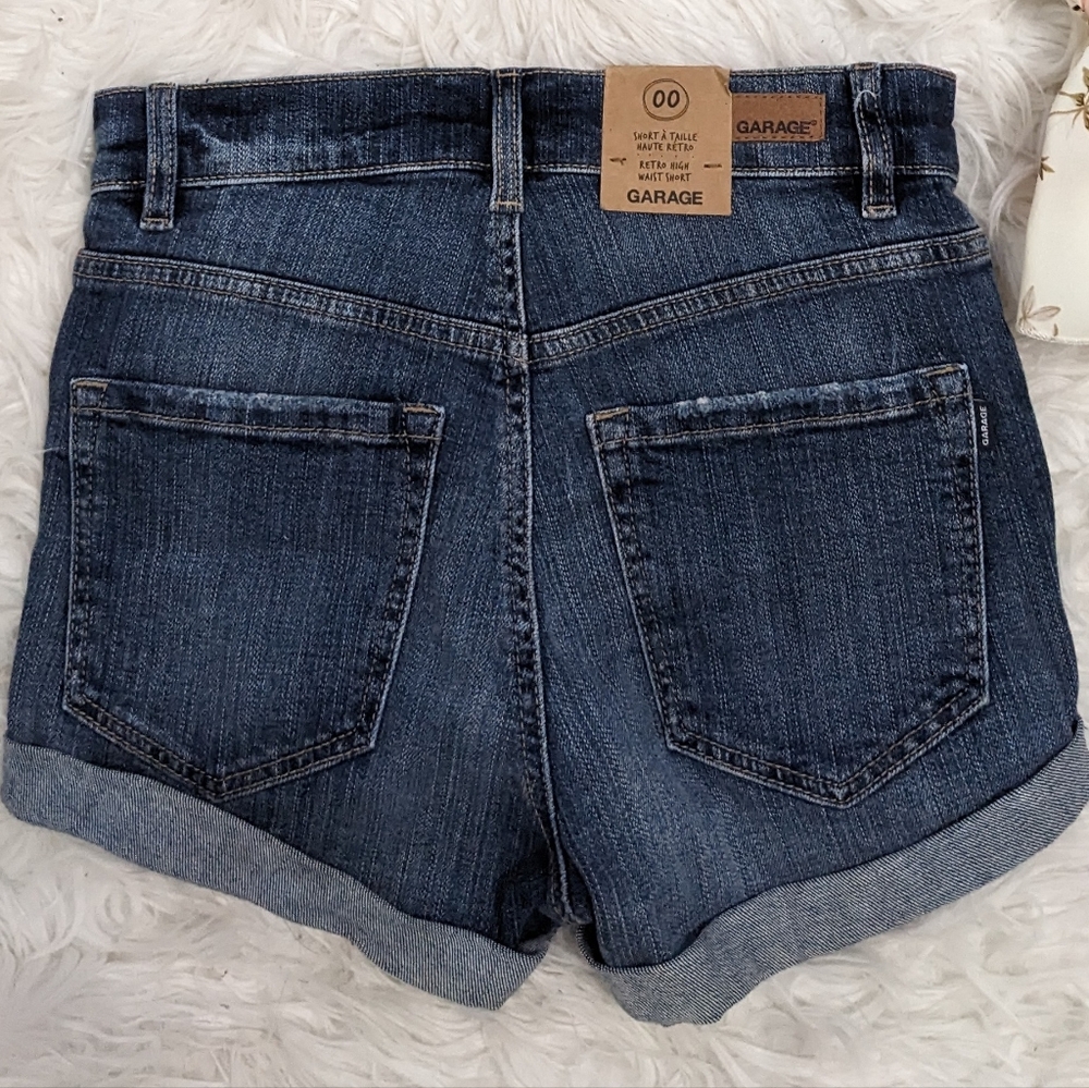 Garage Distressed Jean Shorts New With Tags - Picture 2 of 3